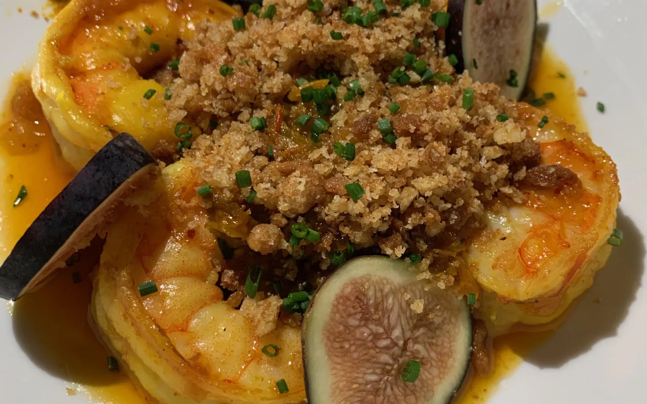 zoomed in image of saffron and shrimp for dinner at vernick fish